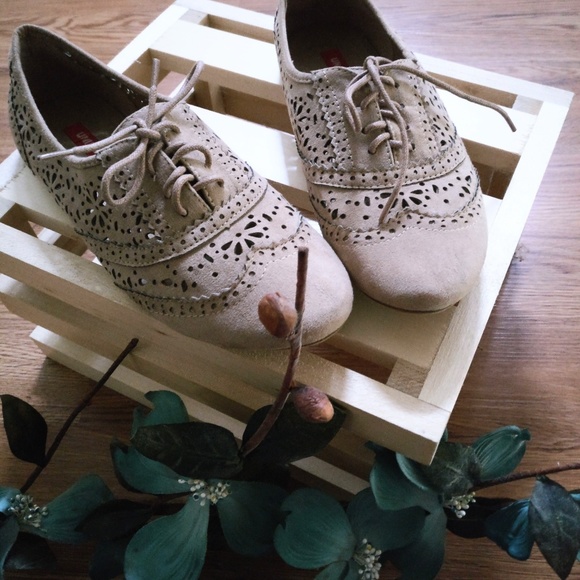 UNIONBAY Shoes - Suede Lace Tennies